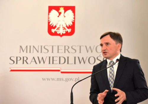 Polowanie na Ziobrę. „Koalicja 13 grudnia” chce politycznego trofeum