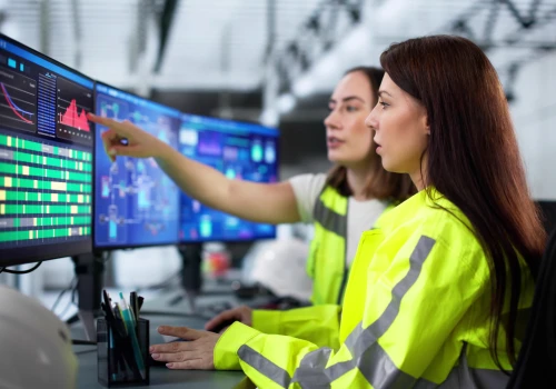 Nie wybierają łatwych ścieżek. Coraz więcej kobiet w technologiach i w zbrojeniówce