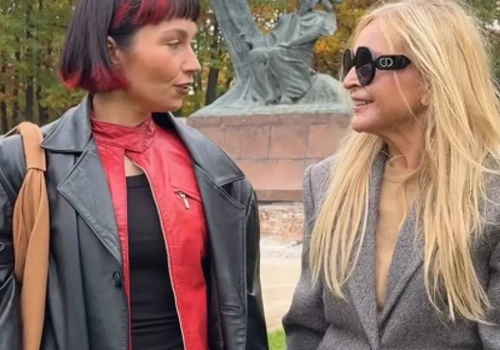 Monika Olejnik i styl bez wysiłku. Jej marynarka to nowa definicja elegancji
