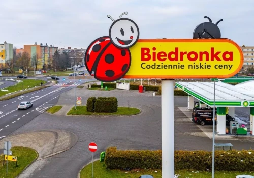 Biedronka idzie po 4000 sklepów. Sieć ciągle widzi „białe plamy” na polskim rynku