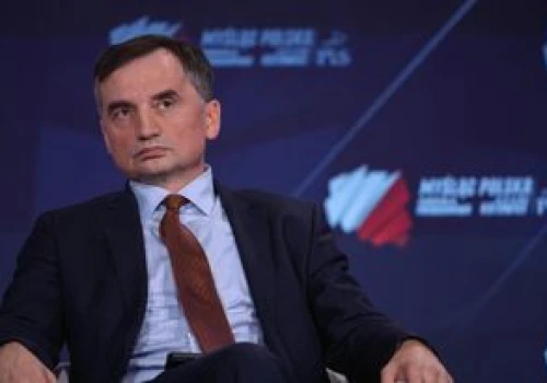 Ziobro komentatorem politycznym w Republice. 