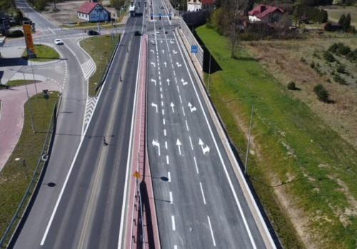Śląskie/ Do 15 maja firma NDI udostępni w pełnym przekroju remontowany odcinek DK91 Zawada-Siedlec Duży