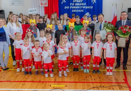 Marszałek Struzik z wizytą w gminie Ojrzeń