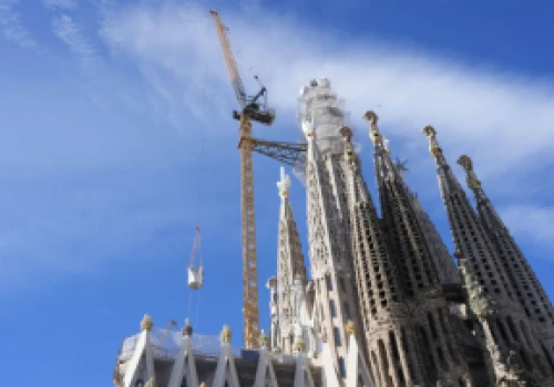 Bazylika Sagrada Familia w Barcelonie jest już prawie gotowa (wideo)