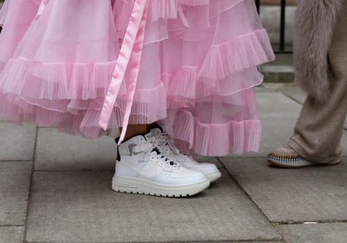 Podróbki sneakersów wymknęły się spod kontroli. Te marki mają dziś największy problem