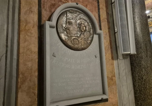 Kardynał Wyszyński powraca na Zatybrze. Niebawem symboliczne wniesienie relikwii