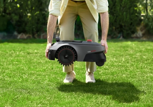 Nowe roboty MOVA LiDAX Ultra 2000 AWD i ViAX 500 zmieniają zasady w kwestii pielęgnacji trawnika