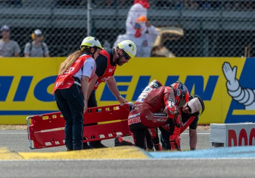 Marc Marquez przeszedł operację. Nie wystartuje w najbliższym wyścigu