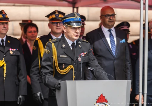 Dzień Strażaka w KG PSP. Grzegorz Borowiec z awansem