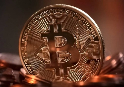 Delegalizacja obrotu kryptowalutami. Projekt ustawy posłów PiS w Sejmie