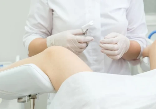 Dr Google ważniejszy niż lekarz. Co piąta Polka zakwestionowała zalecenia ginekologa
