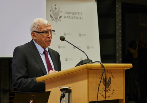 Uroczystość nadania tytułu DHC prof. Adamowi D. Rotfeldowi