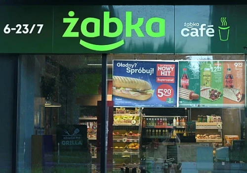 Polska sieć podbija zagraniczny rynek jako Froo. „Żabka” brzmiała zbyt groźnie