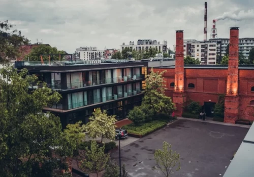 Tak się zmieniła piekarnia garnizonowa. Dziś to tętniące życiem centrum kultury