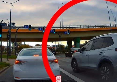Omijanie korka innym pasem i skręt w ostatniej chwili? Za to jest podwójny mandat