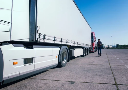 Firmy jeżdżące busami muszą szykować się na zmianę. Od lipca skończy się część swobody