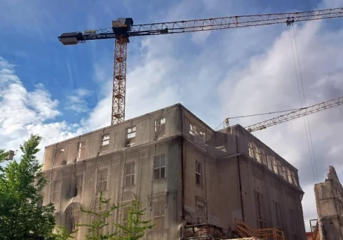 Dzień dobry Katowice. Rozkręca się budowa kompleksu hotelowo-usługowego w centrum