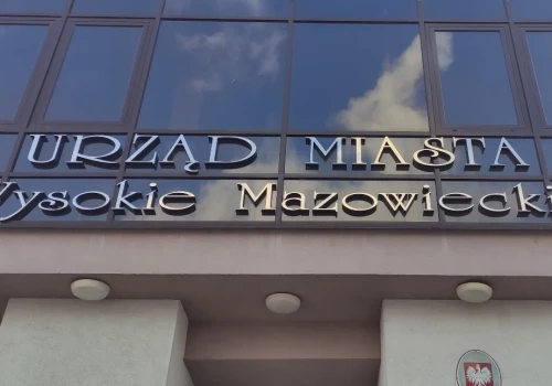 Piwnice urzędu przejdą zmiany? Miasto chce stworzyć miejsce schronienia