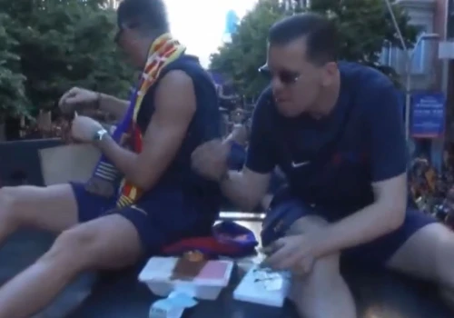 Poprosili o lody, pizzę i hamburgera. Nagranie to hit