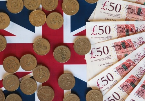 Brytyjskie obligacje najtańsze od 30 lat. Inwestorzy boją się powtórki kryzysu Liz Truss