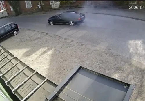 „Latał bokiem”, teraz ma 3 miesiące spacerów. Słony rachunek dla 27-letniego driftera!