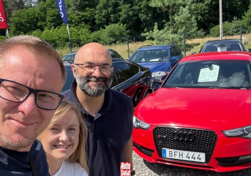Pojechaliśmy po Audi do Zwolenia. Z pierwszego odpadły części, drugie miało pułapkę w bagażniku