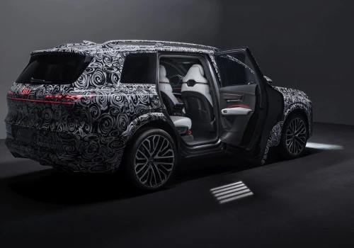 Audi znowu to robi. Niemcy chcą zmienić rynek europejskich SUV-ów. Poznałem wnętrze Audi Q9