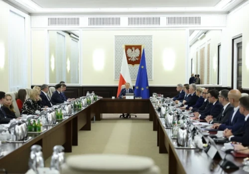 Projekt lex szarlatan przyjęty przez Rząd. Nowe przepisy mają walczyć z pseudomedycyną i dezinformacją