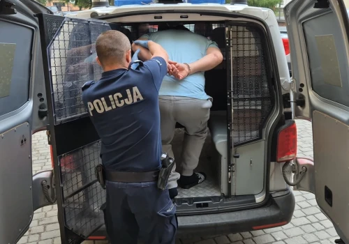 Sąd Rejonowy w Lubartowie zastosował trzymiesięczny areszt wobec 42-latka po interwencji domowej