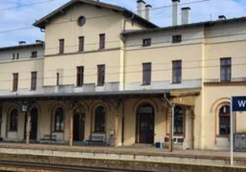 PKP planuje remont linii na Trzebnicę i Oleśnicę oraz remont stacji Wrocław Psie Pole