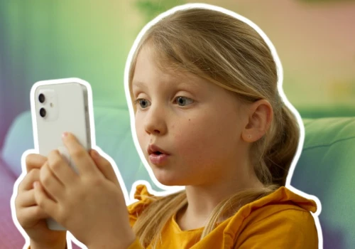 Rząd chce kontrolować wiek internautów. Social media dostaną cyfrowy kaganiec