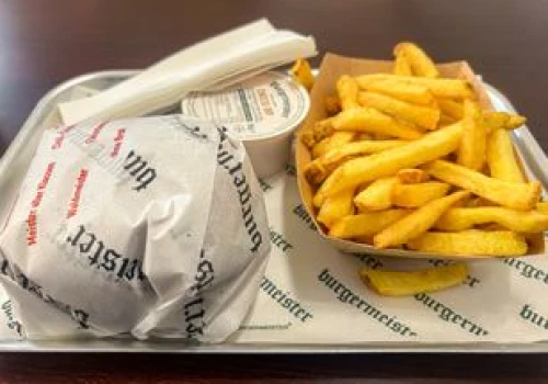 Oto ceny u rywala McDonald's. Otwiera drugi lokal w Polsce