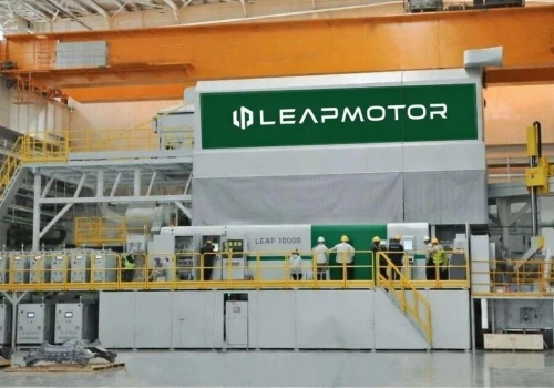 Leapmotor rozpoczyna projekt gigacastingu. Wielkie odlewy uproszczą produkcję samochodów
