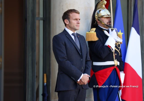 Macron zapewnia, że sytuacja z hantawirusem we Francji jest pod kontrolą
