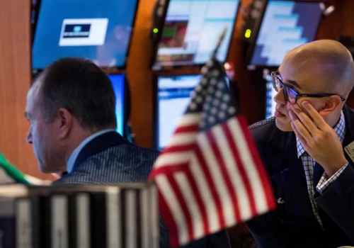 Na Wall Street spadki przez drożejącą ropę i inflację. Taniały spółki technologiczne