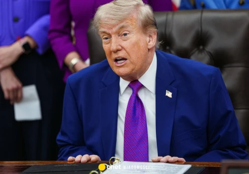 Donald Trump leci do Chin. Towarzyszy mu Elon Musk. Podsumowanie nocy