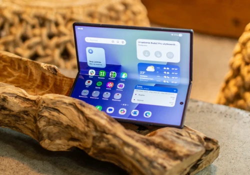 Tak wygląda odpowiedź Samsunga na składanego iPhone'a. Będzie starcie
