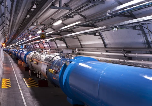 Nowa fizyka czai się w CERN? Wielki Zderzacz Hadronów otwiera nam oczy na niewidoczny świat