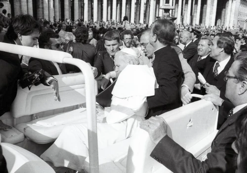 45 lat temu świat się zatrzymał. Strzały do Jana Pawła II