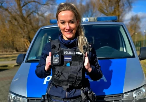 Samotna matka, policjantka z Legnicy doznała udaru. Pomóżmy jej wrócić do synka
