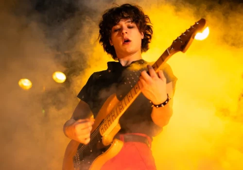 Muzyka, bunt i PRL. Netflix szykuje film o legendzie polskiego rocka