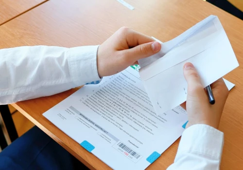 Egzamin ósmoklasisty 2026 z angielskiego. Oto arkusz CKE z odpowiedziami