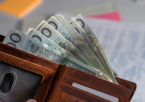 Emerytury wzrosną o kilkaset złotych. ZUS ogłasza wskaźnik czerwcowej waloryzacji kont