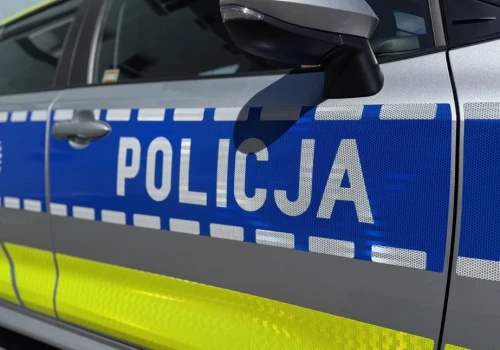13-latek na hulajnodze zderzył się z samochodem dostawczym w Jaworznie