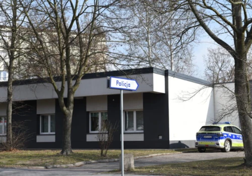 Znalazł cudzą kartę i ruszył na zakupy. 31-latek zatrzymany przez częstochowskich kryminalnych