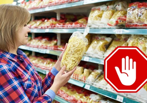 Pilne wycofanie makaronu ze sklepów. W popularnym produkcie wykryto salmonellę