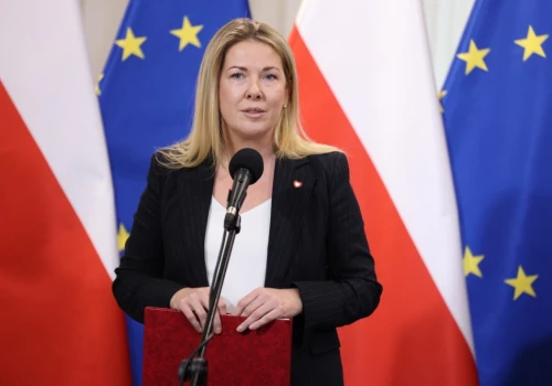 Specjalny test i nawet ośmioletni wymagany okres pobytu. Polski rząd chce zaostrzyć zasady przyznawania obywatelstwa