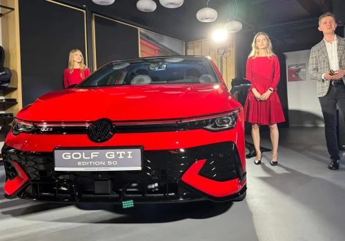 Polski rynek przebił wszystko w Europie. I docenili to Niemcy. Oto Volkswagen Golf GTI Edition 50