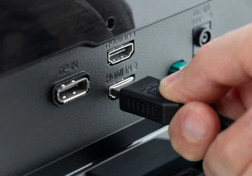 Jak w pełni wykorzystać port HDMI i przekształcić telewizor w Smart TV nowej generacji
