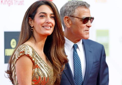 Amal i George Clooneyowie przylecieli do Poznania. Para zdementowała krążące o nich fake newsy i wyraziła pochwałę dla Polski: „Jest miejscem, które daje nadzieję